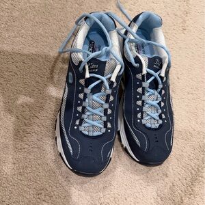 Women’s Skechers D’Lite sneakers